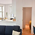 Apartman And Comfortable -downtown