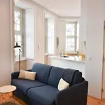 Apartman And Comfortable -downtown *
