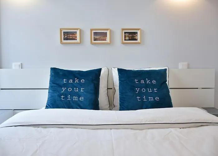 And Comfortable -downtown Apartmán Porto